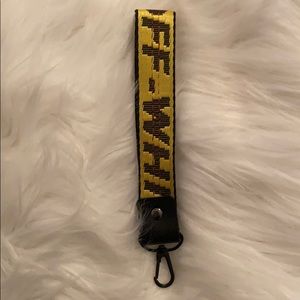 OFF WHITE keychain